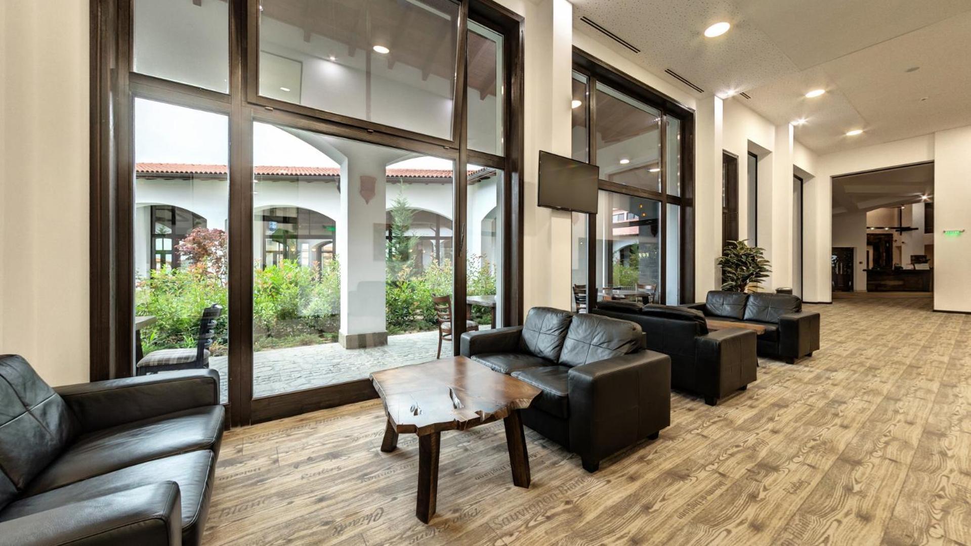 Wine & Spa Complex Starosel Exterior foto