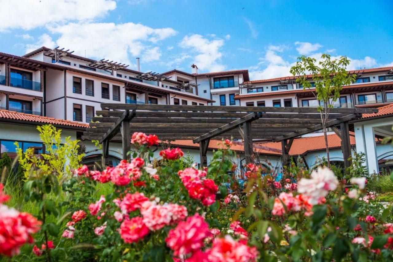 Wine & Spa Complex Starosel Exterior foto
