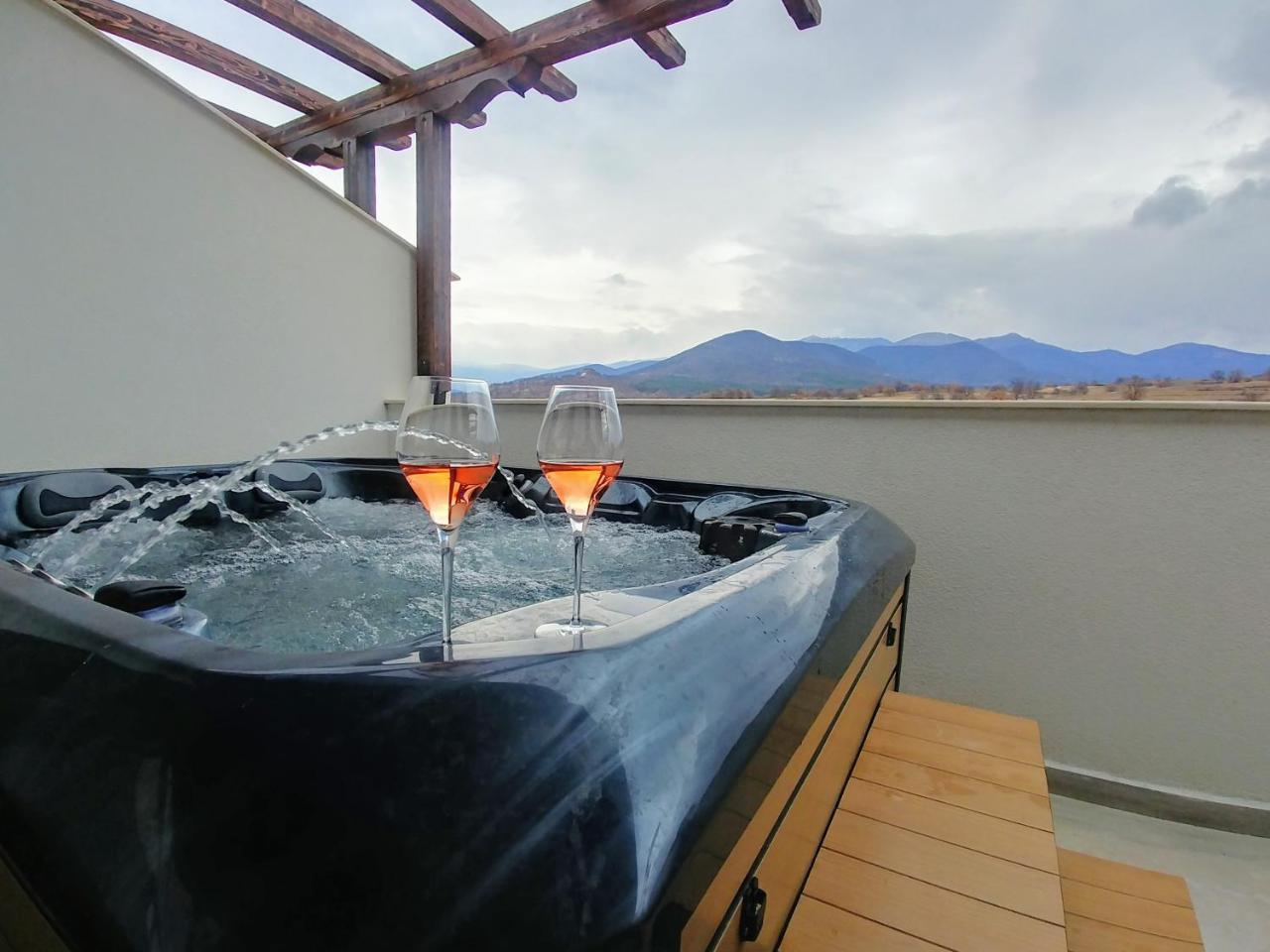 Wine & Spa Complex Starosel Exterior foto